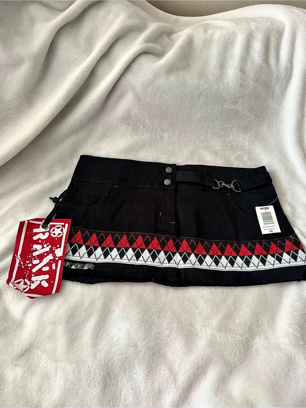 Hot Topic Black Argyle Stud Mini Skirt Black & Red Medium NWT